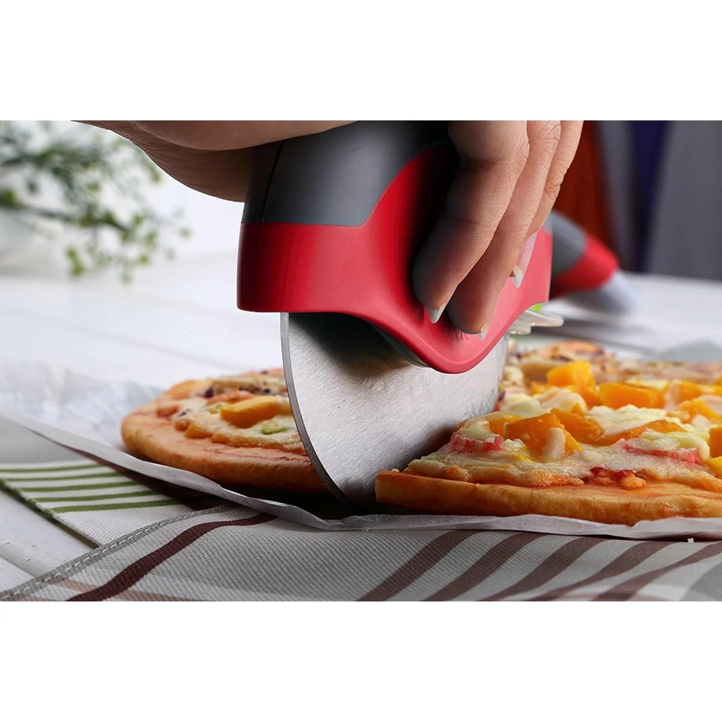 Deluxe Roller Pizza Cutter
