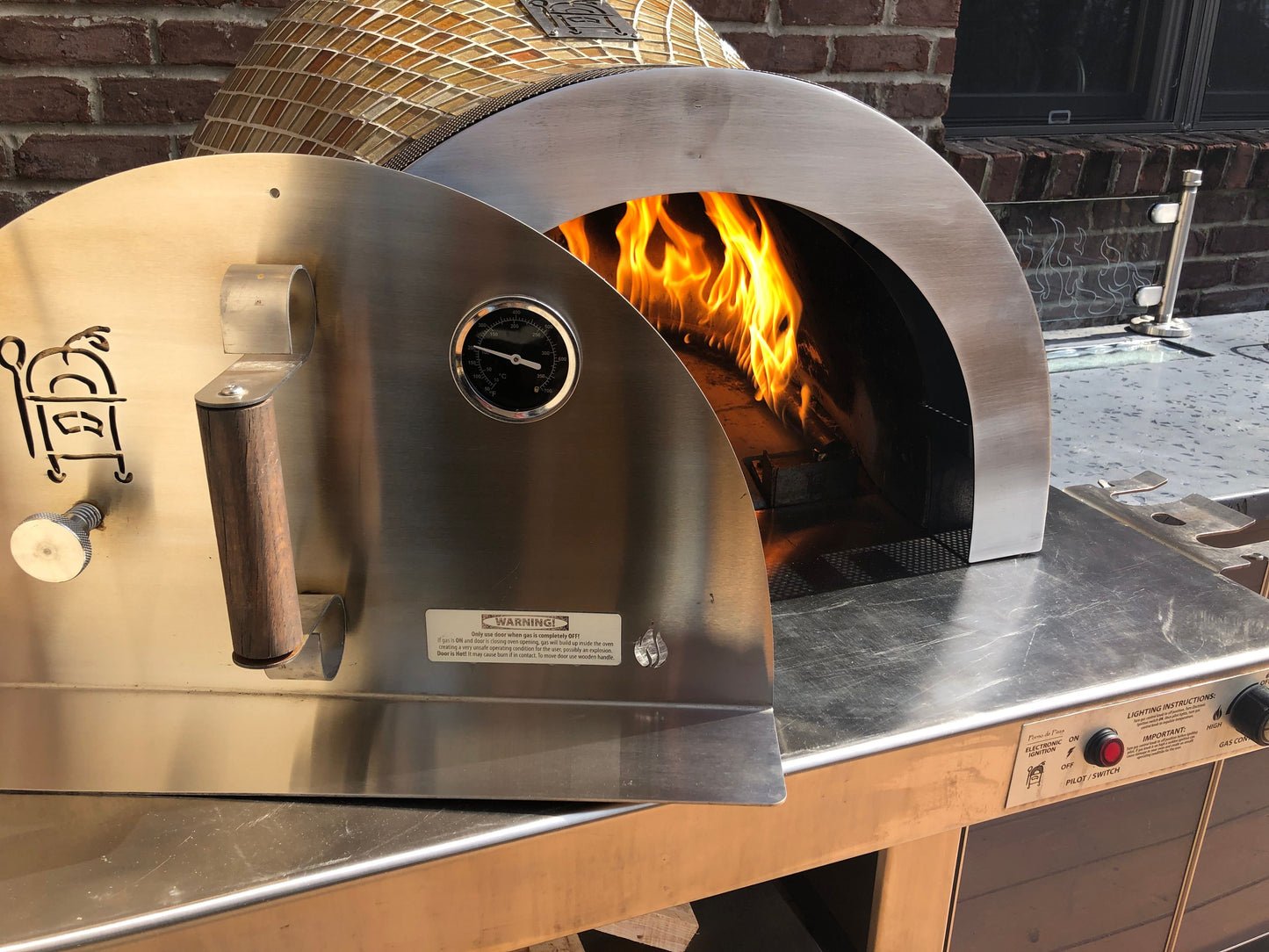 Forno Series - Forno De Pizza - Woodfired, Natural Gas, Liquid Propane